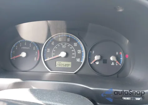 2009 Hyundai Santa Fe Gls z USA, uszkodzony, nr VIN 5NMSG13D29H266643